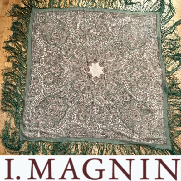 🟩Vintage 1970s I. Magnin Green/Pink Paisley Print Oversized Fringe 45” Sq Shawl - Picture 1 of 17